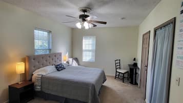 1 bedroom, desk, iron/ironing board, free WiFi