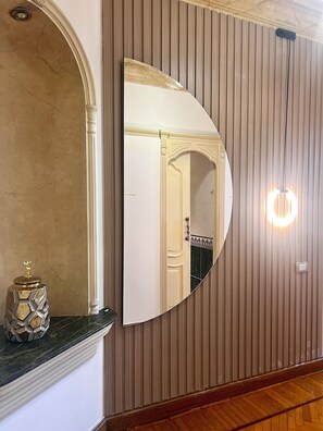 Interior - Luxury appartment Next to Four Seasons (Giza)