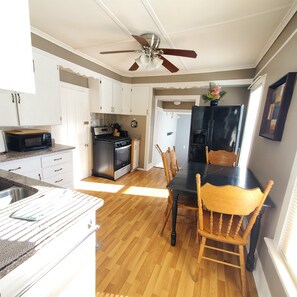 Mikrobølgeovn, ovn, kogeplade