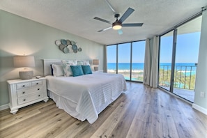 1 bedroom, iron/ironing board, free WiFi, bed sheets - Edgewater Beach Resort Tower 1-404-1 Bedroom Deluxe (Panama City Beach)