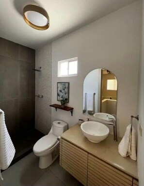 Bathroom - LOFT/Casa TR ELBusinessDirection (Mexicali)
