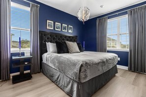 9 bedrooms, desk, iron/ironing board, travel cot