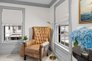 Superior Double Room | Premium bedding, pillowtop beds, minibar, in-room safe - The Davenport Inn (Portsmouth)