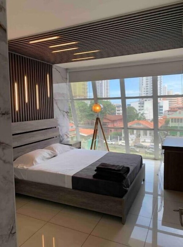 4 bedrooms, WiFi