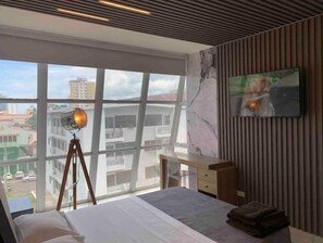 4 bedrooms, WiFi