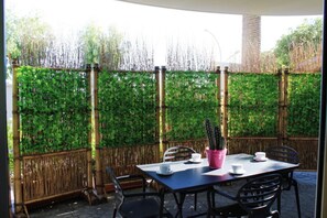 Outdoor dining - Alpaluba Residence - Two-room apartment Plus 1 (Marina di Vasto)