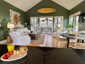 Dining - Marshfront Villa In The Trees - Near Beach & Bay
 (Edisto Island)