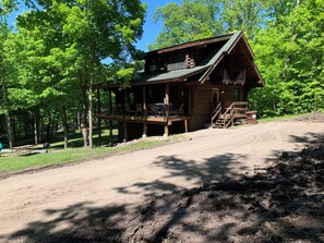 Exterior - Log cabin in the woods with Marion Lake access in Otter Tail County. (Richville)
