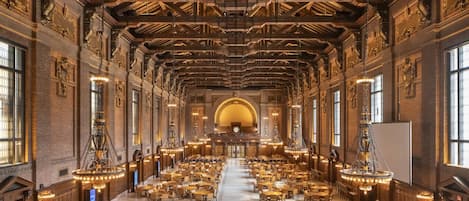 Banquet hall