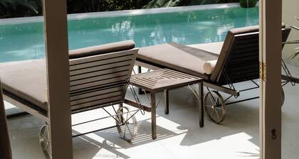 Luxury Jungle Villa: Infinity Pool + Yoga Shala + Gym