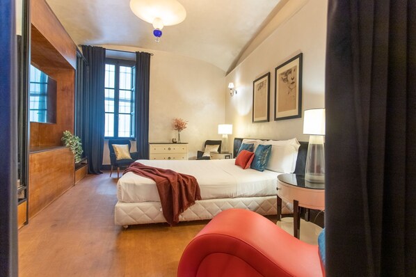 2 bedrooms
