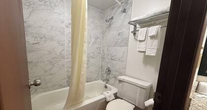 Relax Inn & Suites