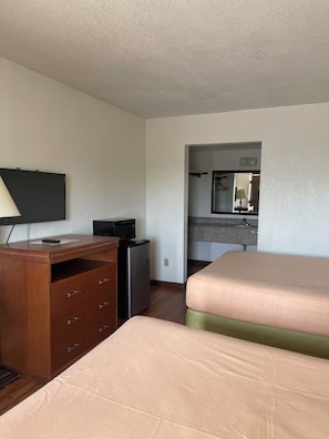Desk, free cots/infant beds, free rollaway beds, free WiFi
