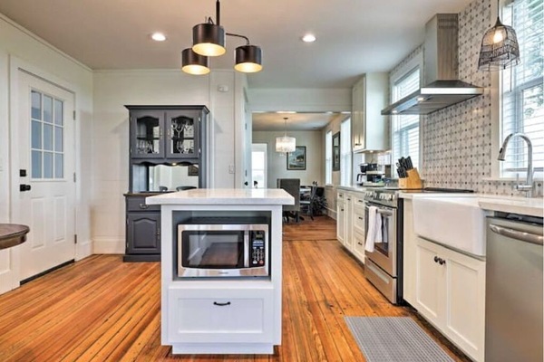 Refrigerador, microondas, horno, placa de cocina