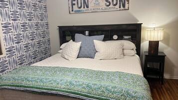 3 bedrooms, travel crib, free WiFi, bed sheets