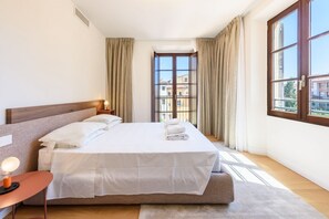 1 chambre, fer et planche à repasser, draps fournis