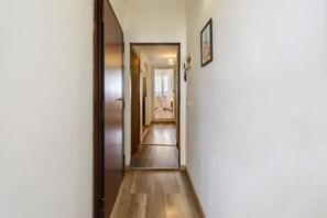 Interior - Artist's Refuge in Florence by Mmega (Firenze)