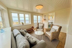 Premium bedding, free WiFi, bed sheets - Stammershalle Badehotel (Gudhjem)