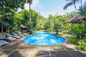 Alberca al aire libre 