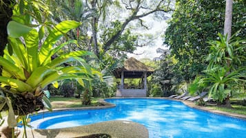 Piscina all'aperto