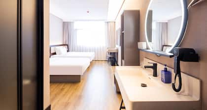 Hanting Hotel Xuchang Bayi Road