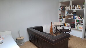 TV, books