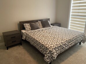 3 Schlafzimmer, Schreibtisch, Bügeleisen/Bügelbrett, kostenloses WLAN