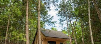 Private Chalet in Nature & Water / Near Algonquin