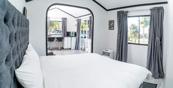 1 chambre, bureau, Wi-Fi gratuit, draps fournis