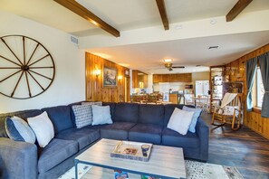 TV, fireplace, video games, DVD player