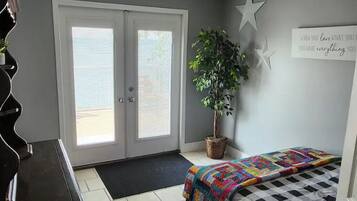 2 makuuhuonetta, ilmainen Wi-Fi, vuodevaatteet