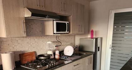 Elegant Urban Retreat in the Heart of Guadalajara!
Condo Lujo CorazĂłn GDL