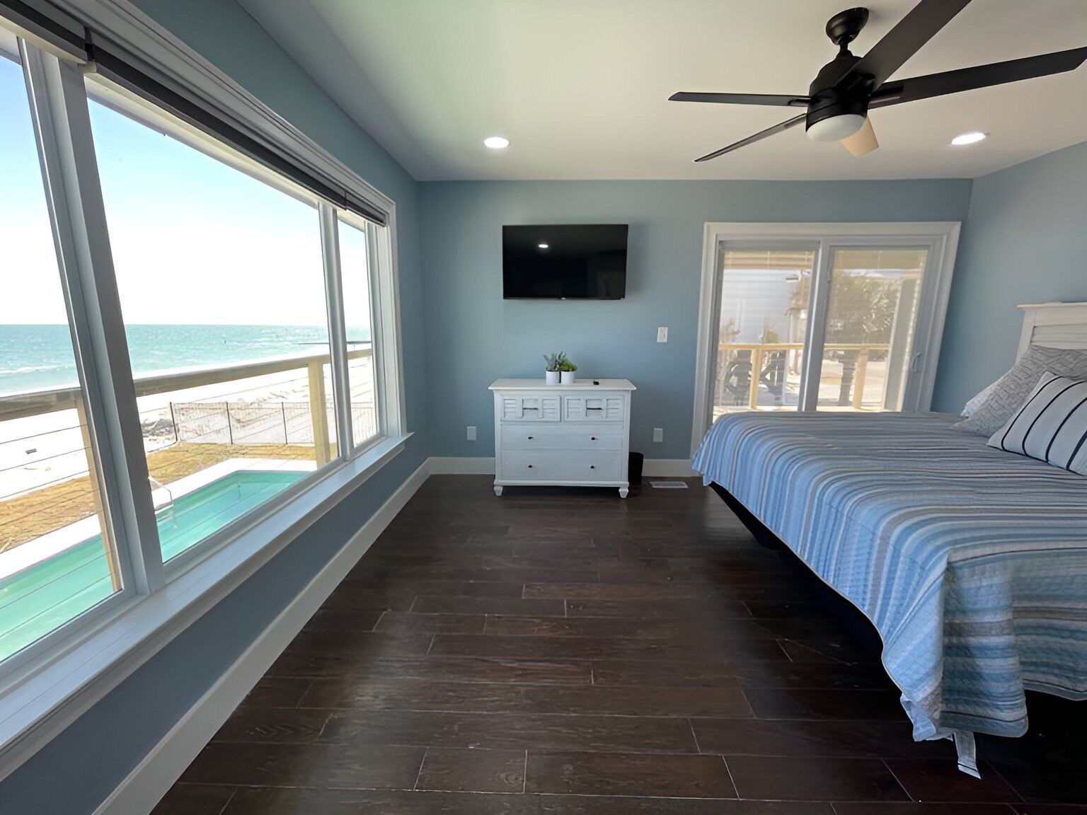 Oceanfront 6 bedroom dog friendly heated pool Reviews, Deals