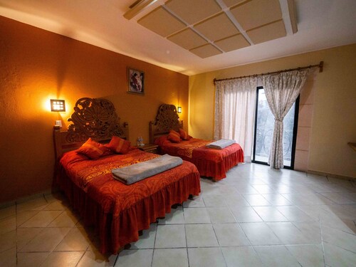 hotel el angel taxco