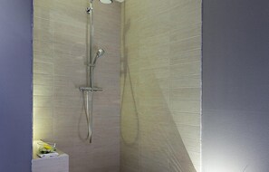 Dusche, Haartrockner