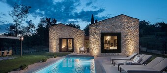Amazing home in Karojba