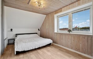 3 Schlafzimmer, Bügeleisen/Bügelbrett, Reisekinderbett, kostenloses WLAN