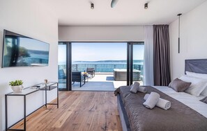 4 Schlafzimmer, Reisekinderbett, kostenloses WLAN, Bettwäsche