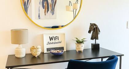 Relaxing/Private 4 Bedroom House w/HeatedPool