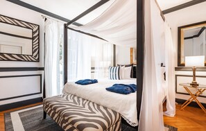 4 bedrooms, free WiFi, bed sheets