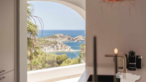 A room with a view of a rocky coastline and the sea. - CostaBlancaDreams - The Jave in Javea (Javea)