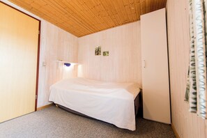 3 habitaciones, tabla de planchar con plancha y wifi gratis 