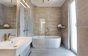 Bathtub, hair dryer