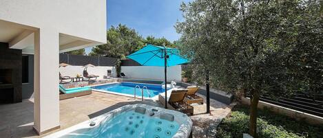 Una piscina riscaldata