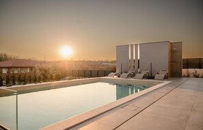 A heated pool - Amazing home in Vizinada with sauna (Vizinada)