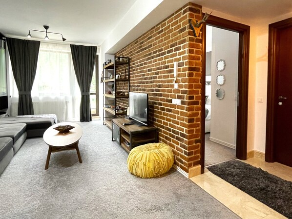 1 bedroom, iron/ironing board, free WiFi, bed sheets - Colina Boutique Apartment with Free Parking (Sinaia)