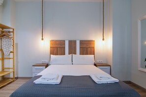 Bügeleisen/Bügelbrett, Reisekinderbett, WLAN, Bettwäsche