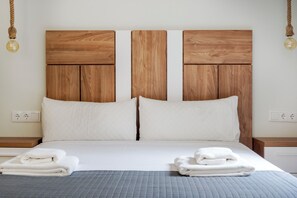 Strykejern/-brett, reiseseng for barn, wi-fi og sengetøy