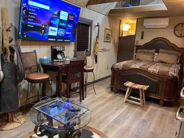 2 室のベッドルーム、WiFi、ベッドシーツ