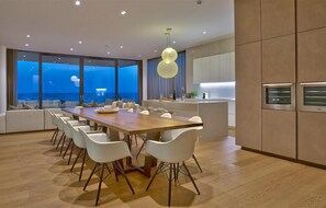 Dining - Stunning home in Novigrad with sauna (Novigrad)